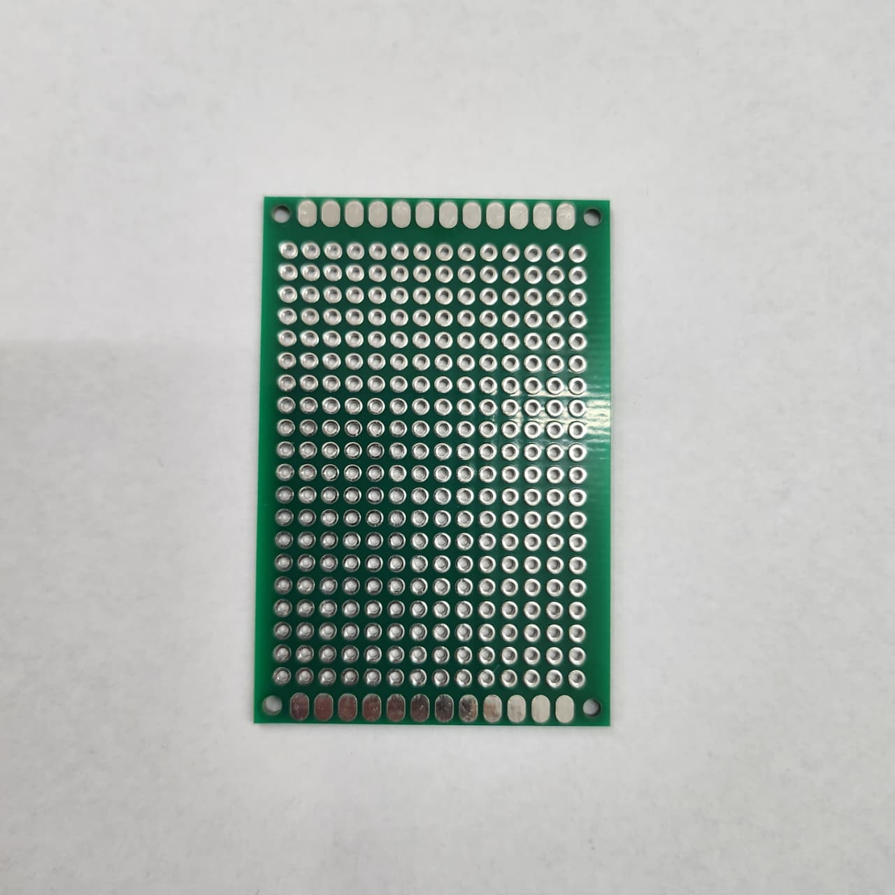 Placa universal perforada (PCB protoboard para soldar)